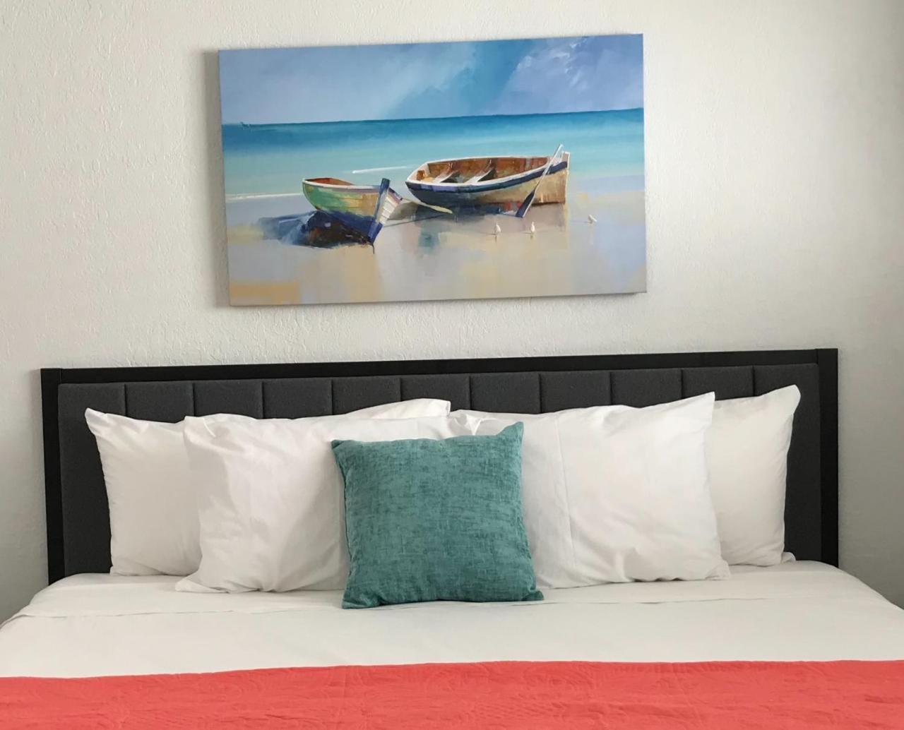 ポンパノビーチ Pompano Breezeアパートホテル エクステリア 写真